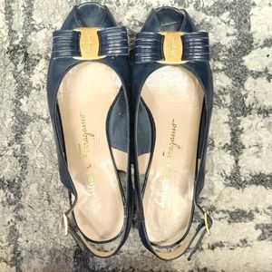 Salvatore Farragamo sling back wedge size 5